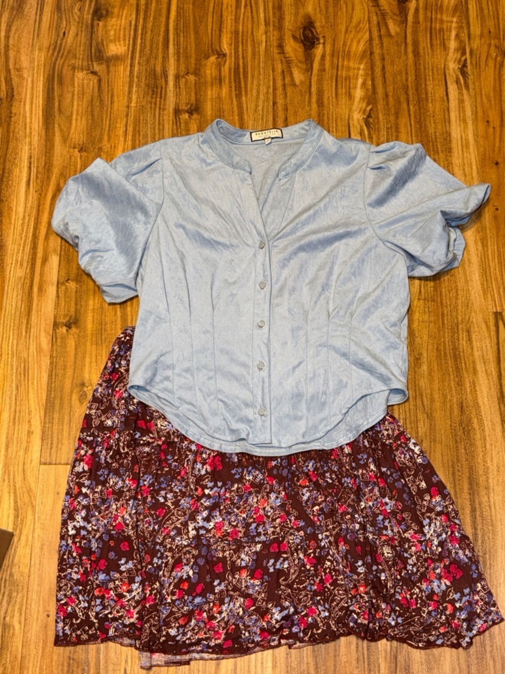 bagatelle women XL 16 blouse top button up Light Blue suede tailored puff sleeve